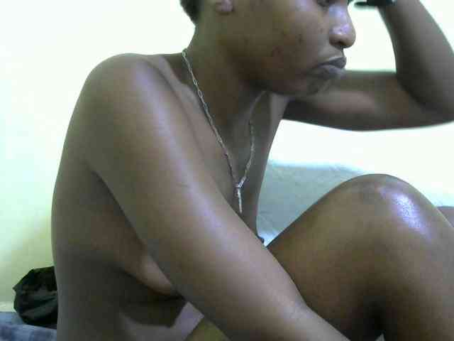 Lovelybabraa webcam