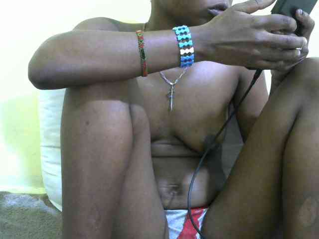 Modèle: Lovelybabraa