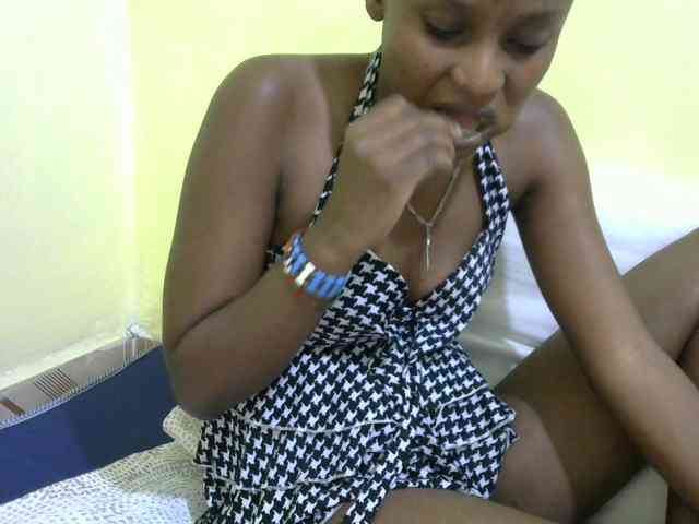 Model: Lovelybabraa