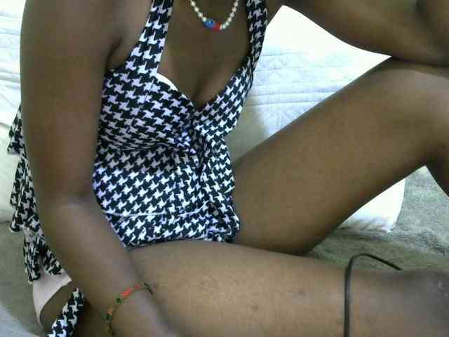 Lovelybabraa webcam