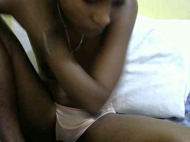 Lovelybabraa webcam