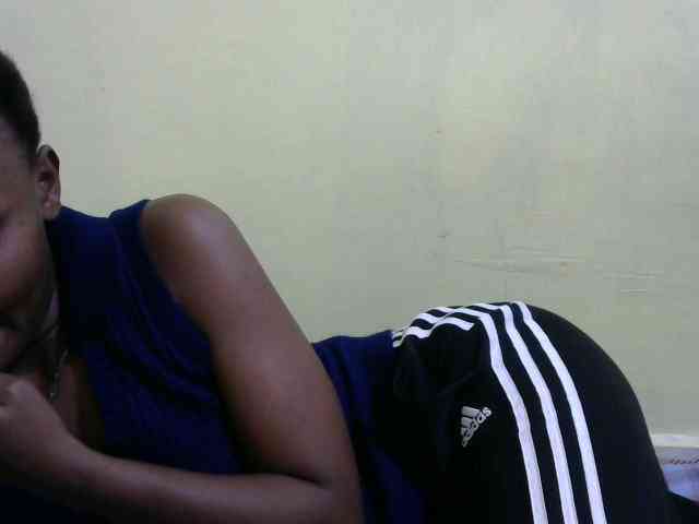 Lovelybabraa webcam
