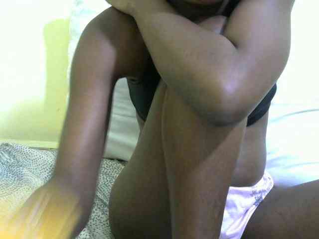 Lovelybabraa webcam