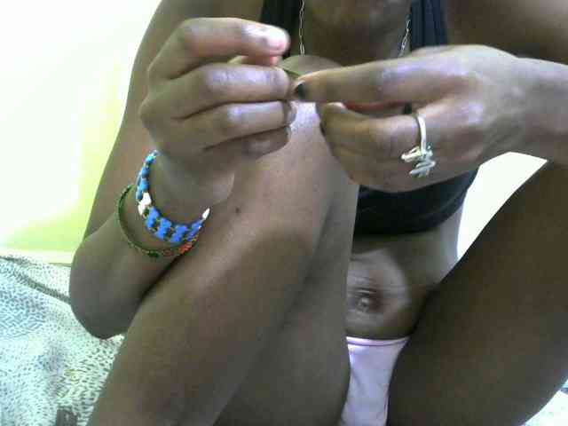 Lovelybabraa webcam