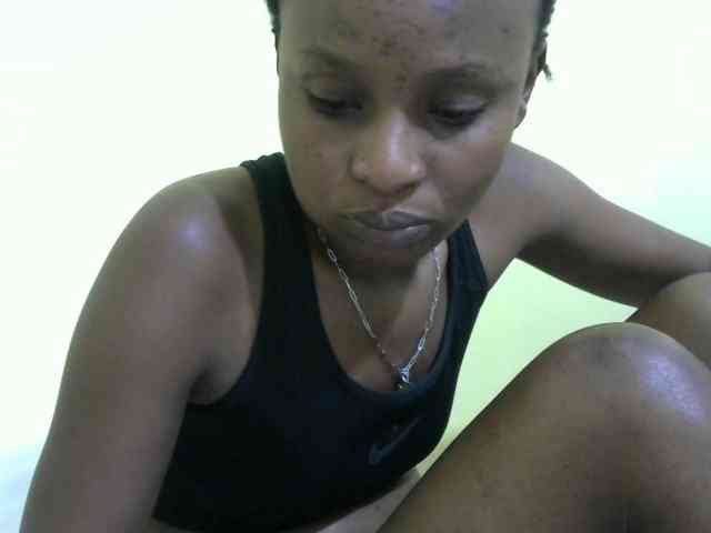 Lovelybabraa webcam