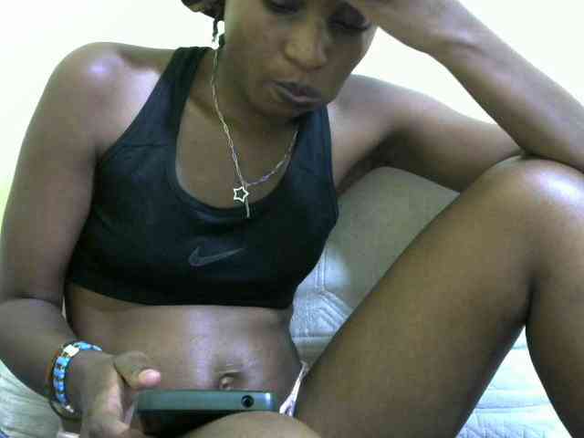 Lovelybabraa webcam