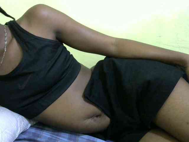 Lovelybabraa webcam