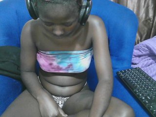 Petitelv's Live Webcam