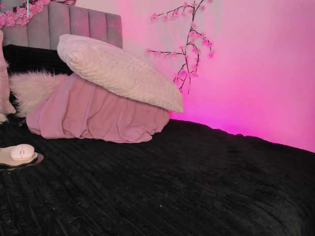 Jimenarestrepo live cam on BongaCams