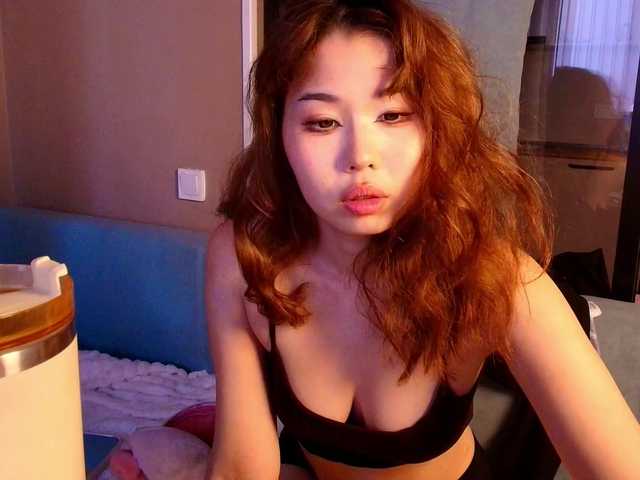 kimyjina live cam on BongaCams