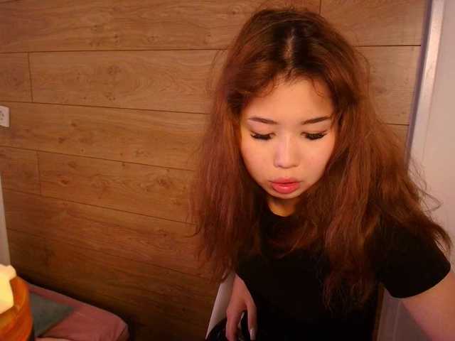 kimyjina live cam on BongaCams