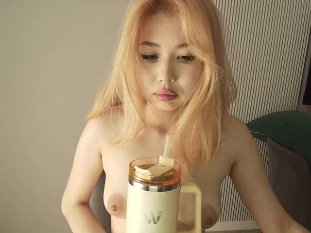kimyjina live cam on BongaCams