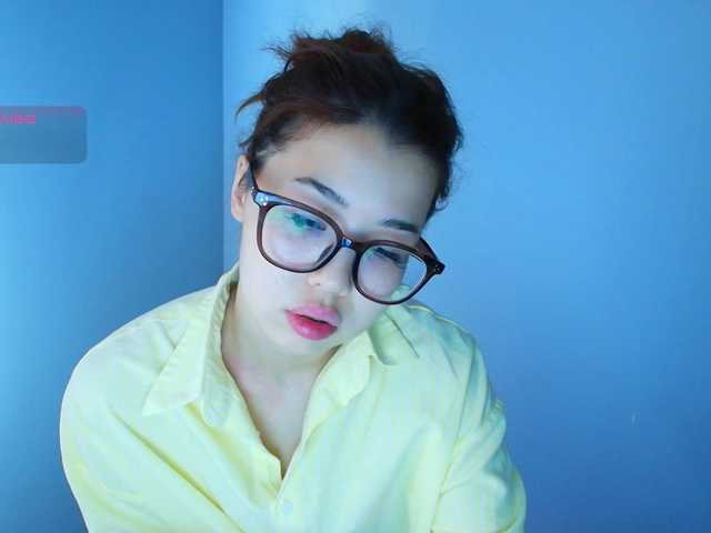kimyjina live cam on BongaCams