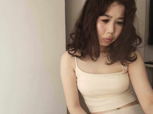 kimyjina's BongaCams show and profile