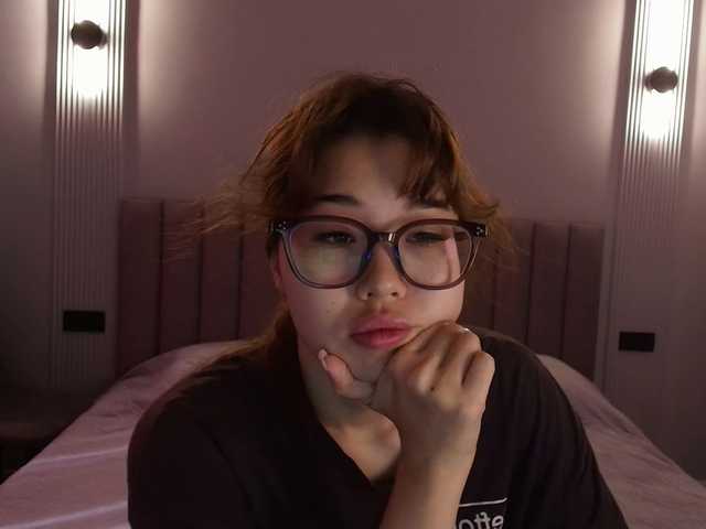 kimyjina live cam on BongaCams