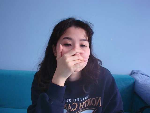 kimyjina's BongaCams show and profile