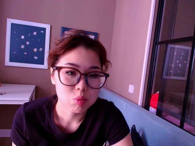 kimyjina live cam on BongaCams