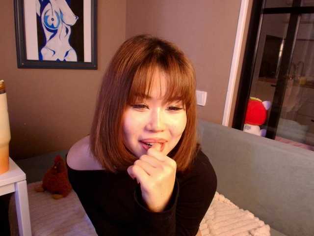 kimyjina live cam on BongaCams