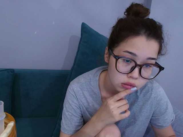 kimyjina live cam on BongaCams