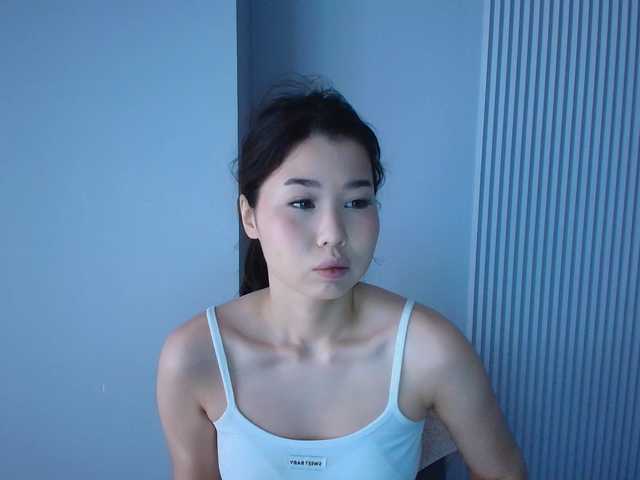 kimyjina's BongaCams show and profile