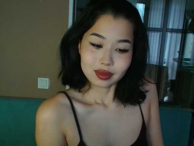 kimyjina live cam on BongaCams