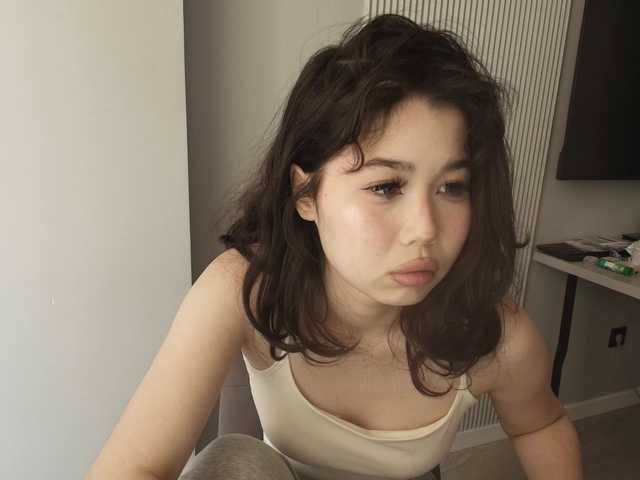 kimyjina's BongaCams show and profile