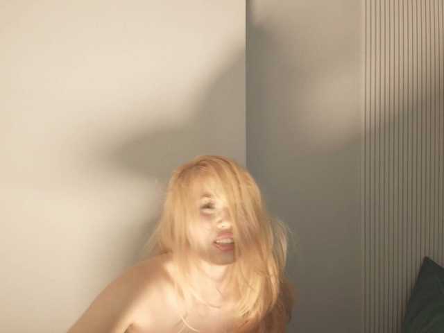 kimyjina live cam on BongaCams