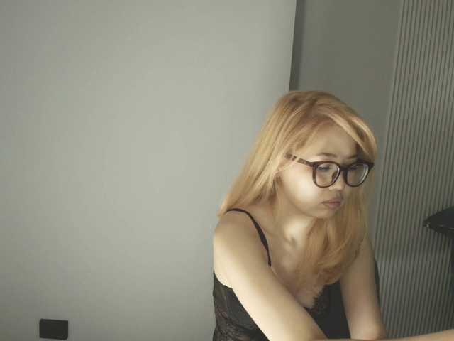 kimyjina live cam on BongaCams