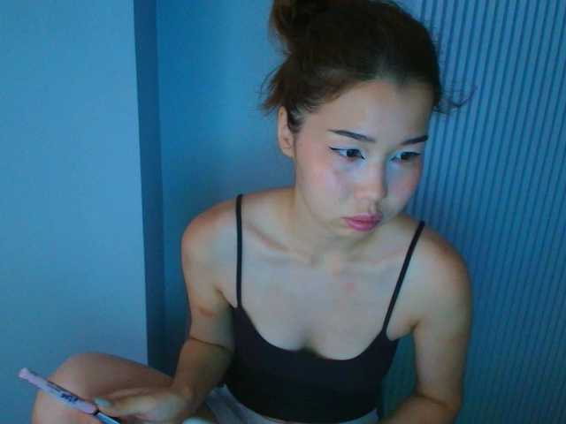 kimyjina live cam on BongaCams