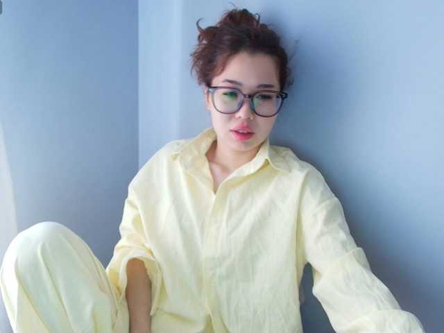 kimyjina live cam on BongaCams