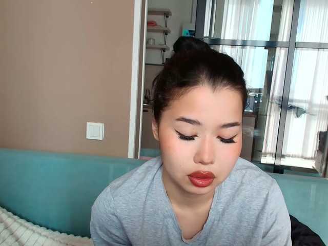 kimyjina live cam on BongaCams