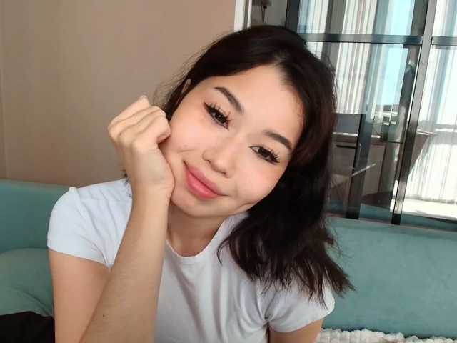 kimyjina, en vivo ahora en BongaCams