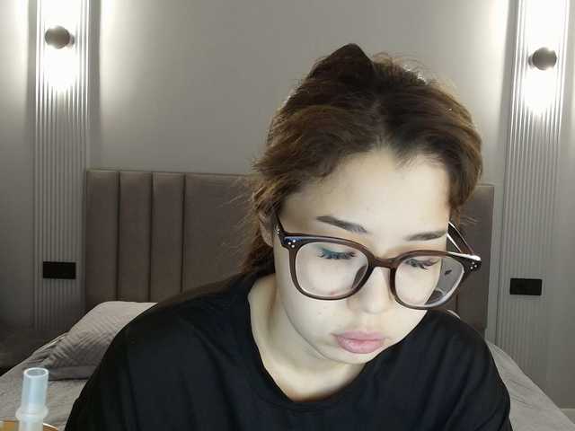 kimyjina live cam on BongaCams