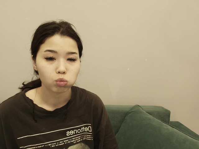 kimyjina live cam on BongaCams