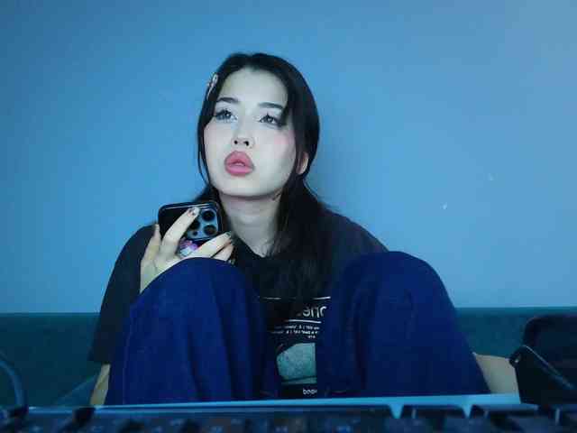 Kimy-Jina