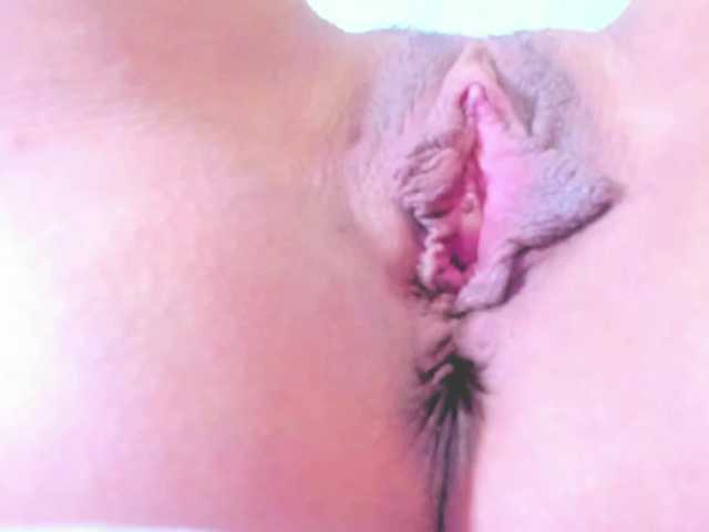 sacha09-L's BongaCams show and profile