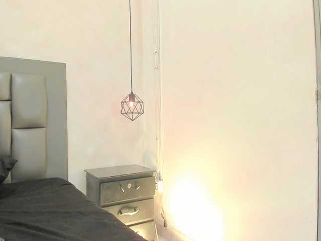 Dakota-rouse live webcam show