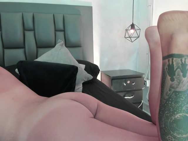 Dakota-rouse live webcam show