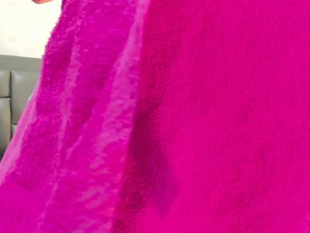 Dakota-rouse live webcam show