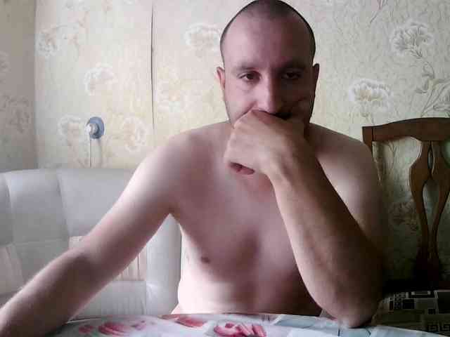 HowlClaw1994 Sex Cam Show