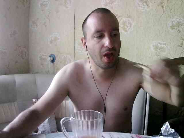 HowlClaw1994 Live Webcam on BongaCams