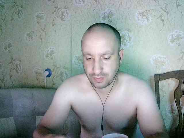 HowlClaw1994 Sex Cam Show
