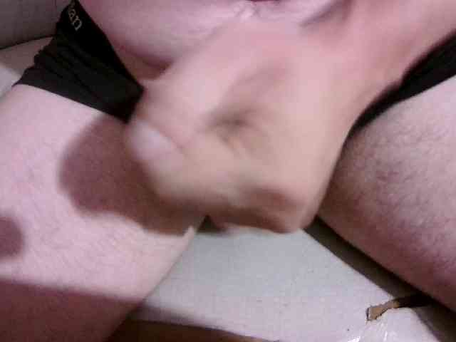 HowlClaw1994 Sex Cam Show