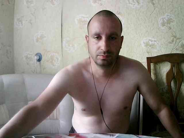HowlClaw1994 Sex Cam Show