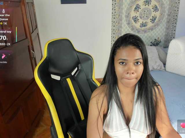 abella01 live cam on BongaCams
