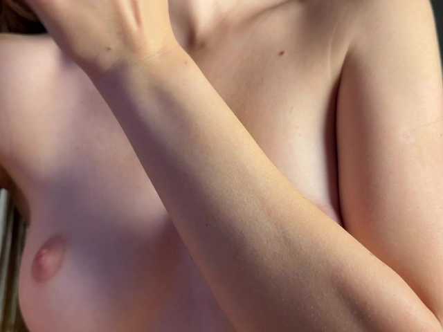 kristiny live cam preview