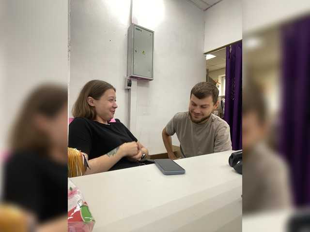 -SweetCouple-1 live webcam show