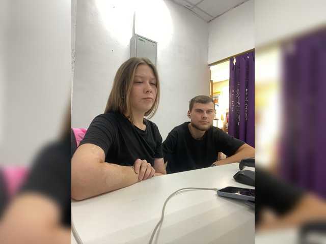 -SweetCouple-1 live cam
