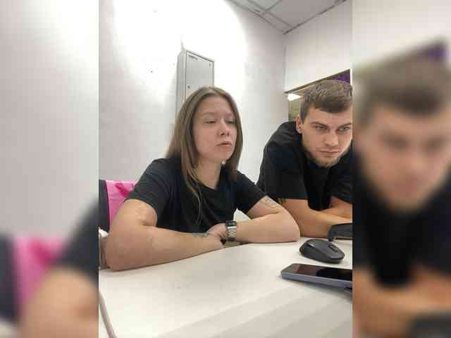 -SweetCouple-1 webcam