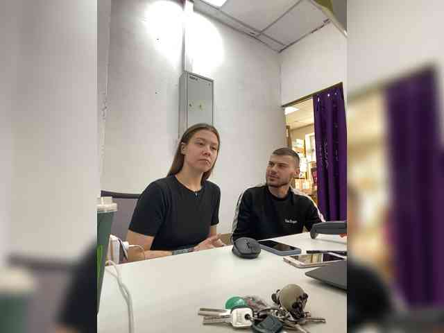 -SweetCouple-1 webcam